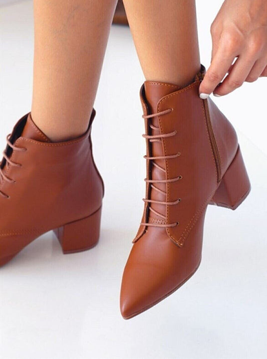 lace-up pointed toe heeled boots