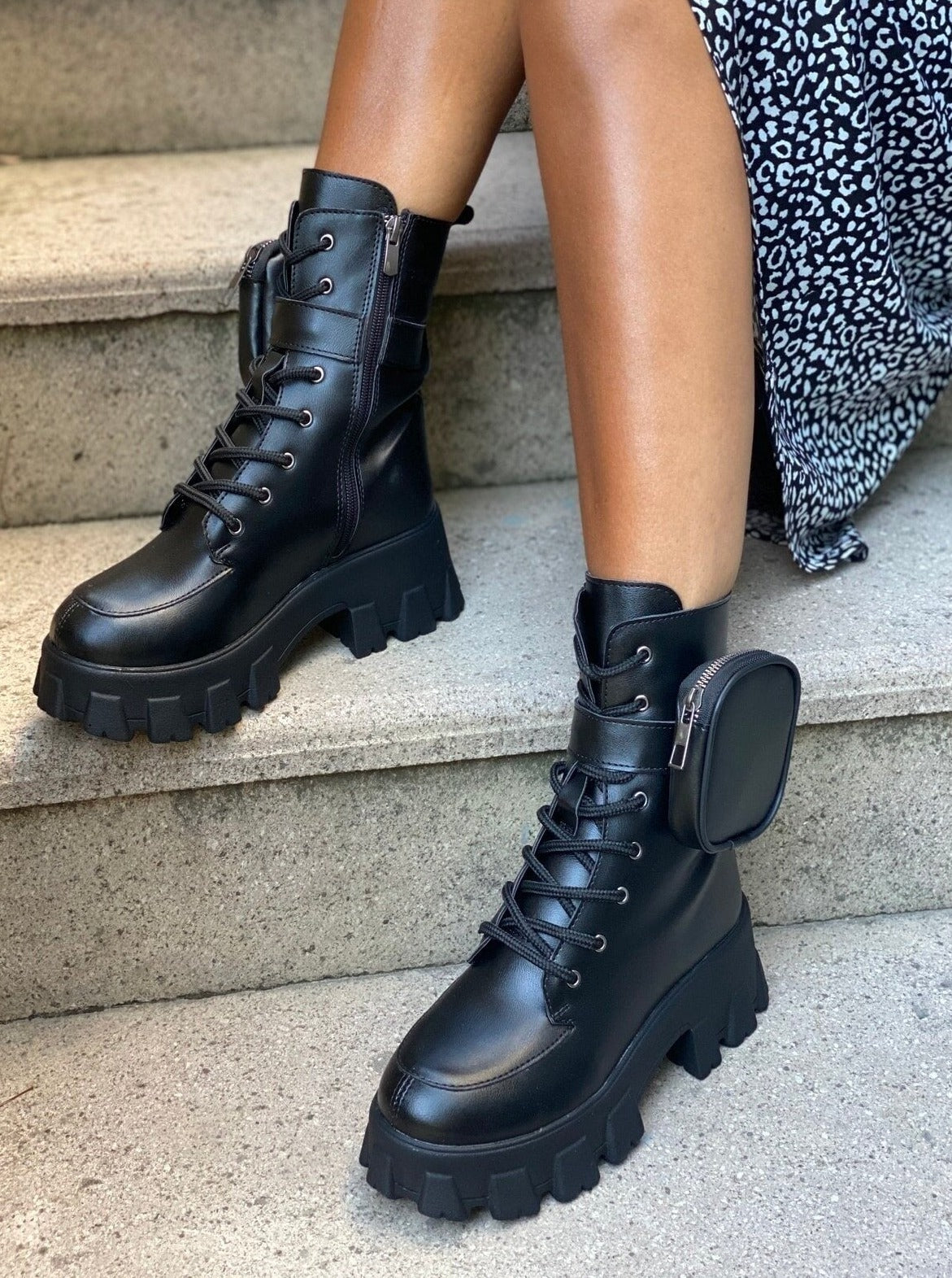 Combat boots with zip and side pocket